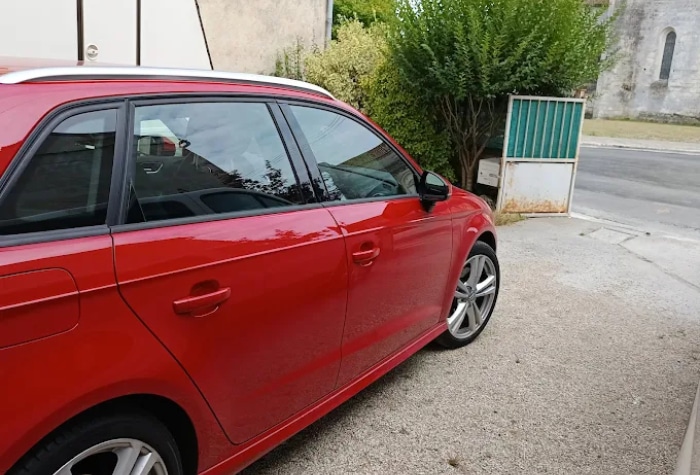 Audi A3 rouge vendue avec BTCAUTO