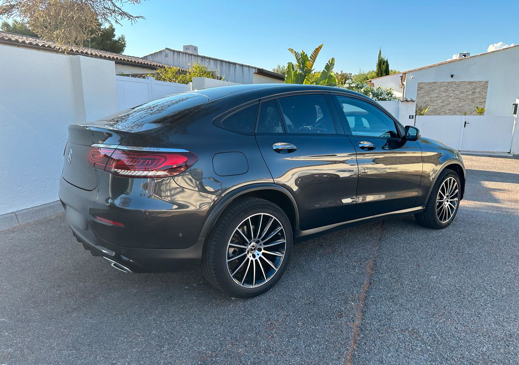 Mercedes GLC Coupé gris vendu avec BTCAUTO